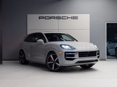 2026 Porsche Cayenne GTS