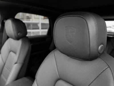 2026 Porsche Cayenne Cayenne GTS