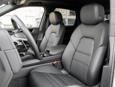 2026 Porsche Cayenne Cayenne GTS