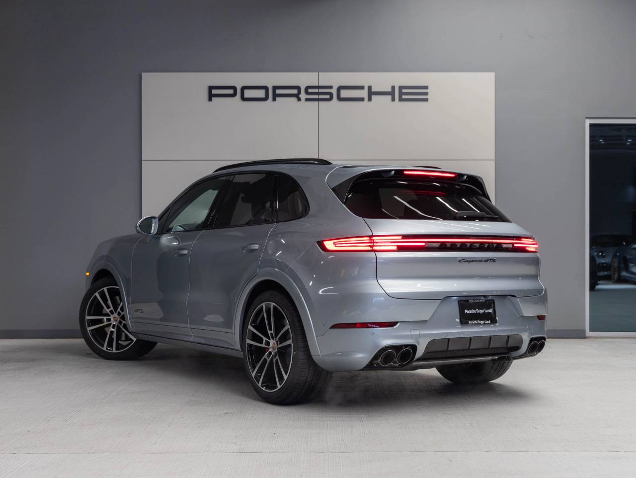 2026 Porsche Cayenne Cayenne GTS