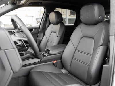 2026 Porsche Cayenne Cayenne GTS