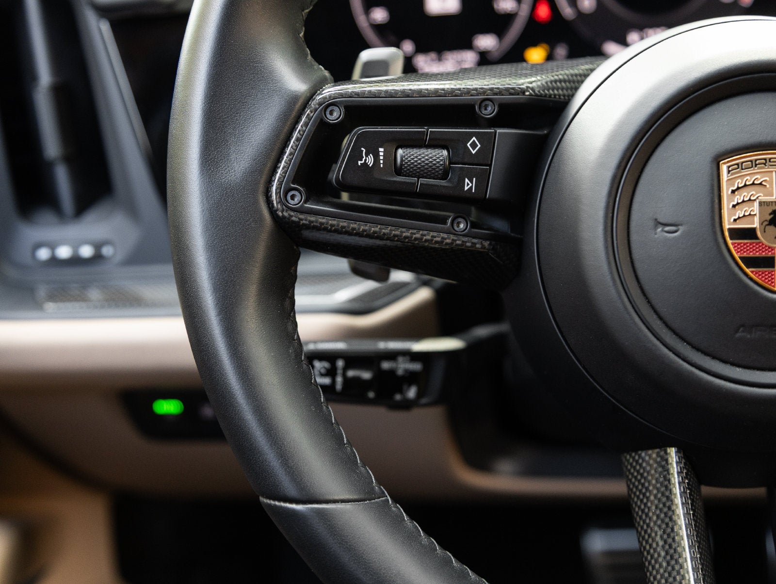 2025 Porsche Cayenne Cayenne GTS