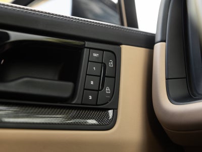 2025 Porsche Cayenne Cayenne GTS