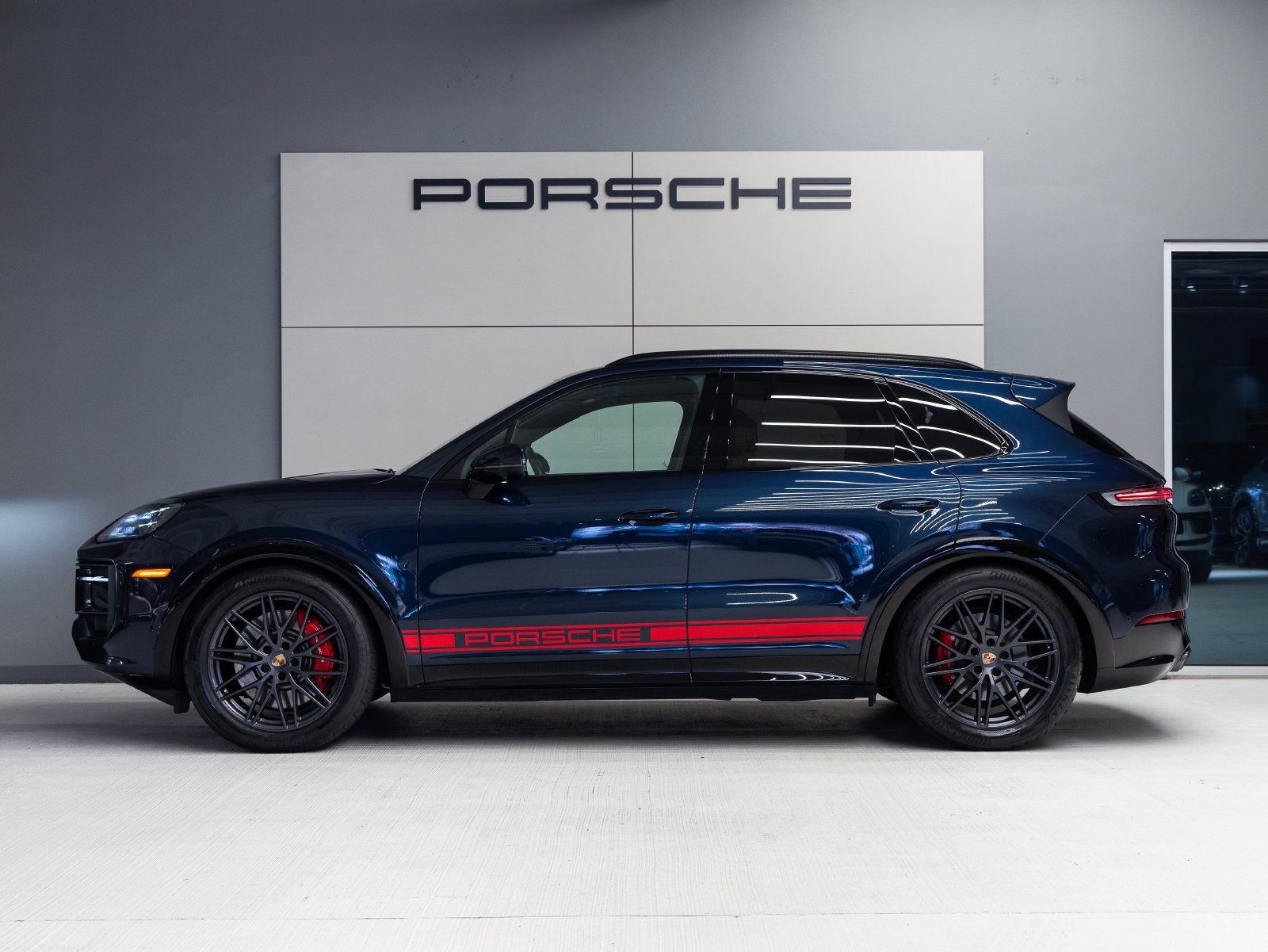 2025 Porsche Cayenne Cayenne GTS