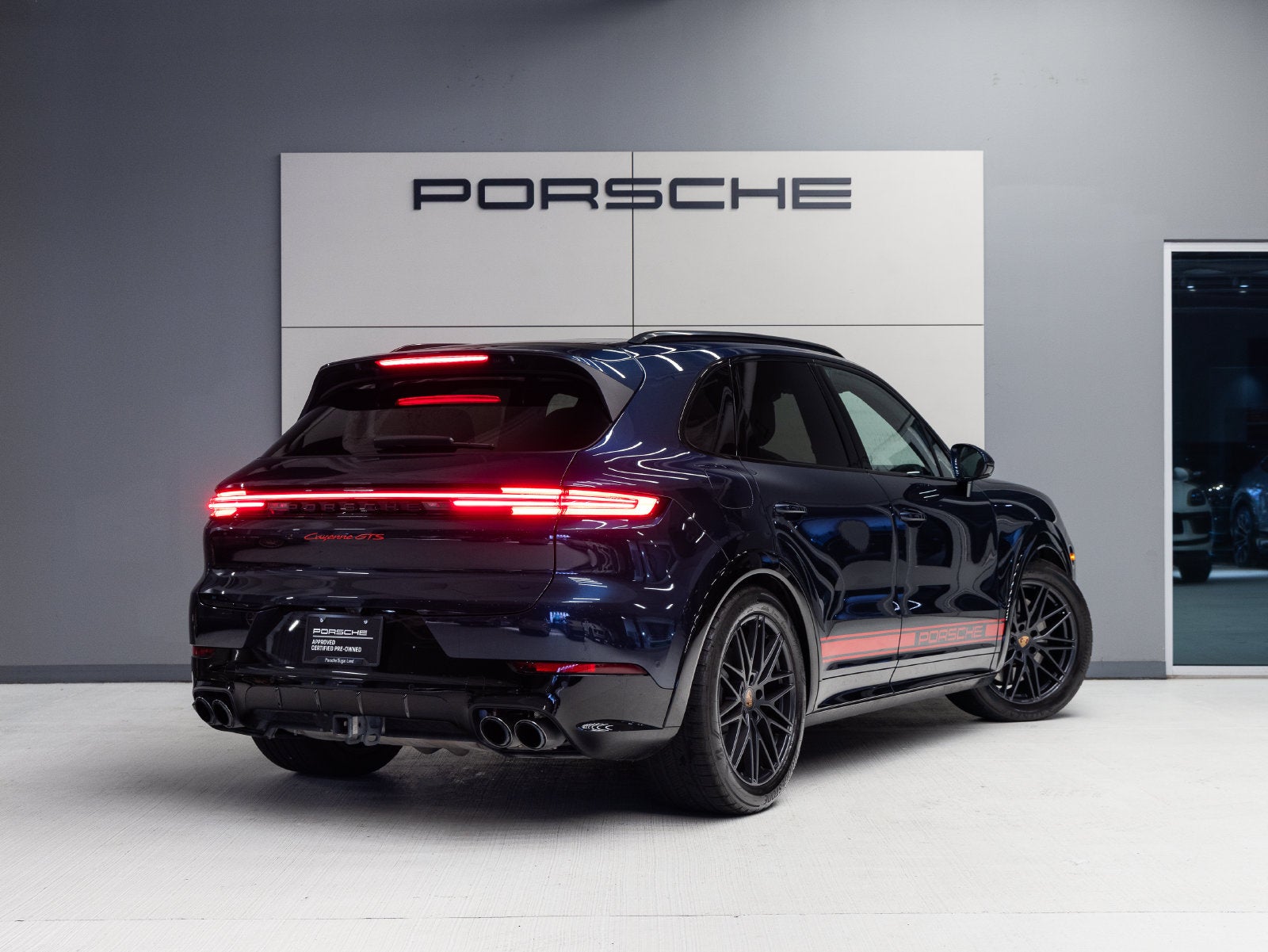 2025 Porsche Cayenne Cayenne GTS
