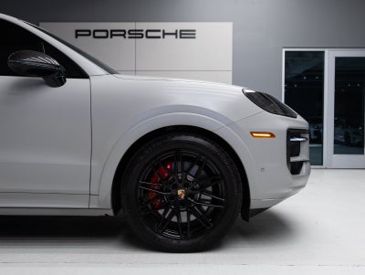 2026 Porsche Cayenne Cayenne GTS