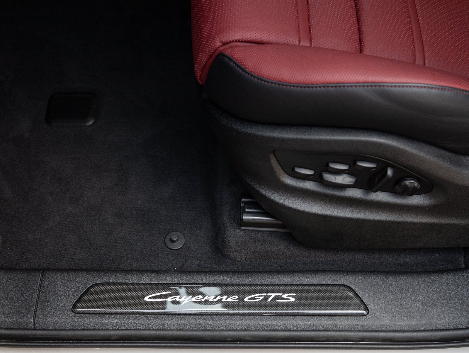 2026 Porsche Cayenne Cayenne GTS