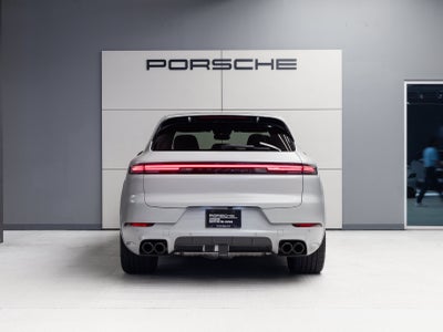 2026 Porsche Cayenne Cayenne GTS
