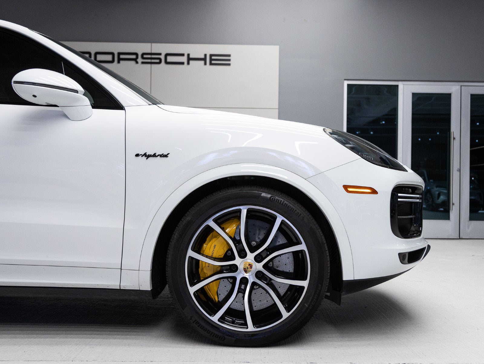 2020 Porsche Cayenne Cayenne Turbo S E-Hybrid