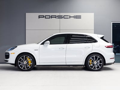 2020 Porsche Cayenne Cayenne Turbo S E-Hybrid