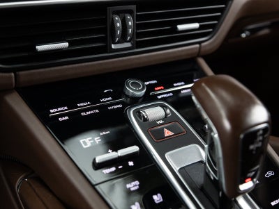 2020 Porsche Cayenne Cayenne Turbo S E-Hybrid