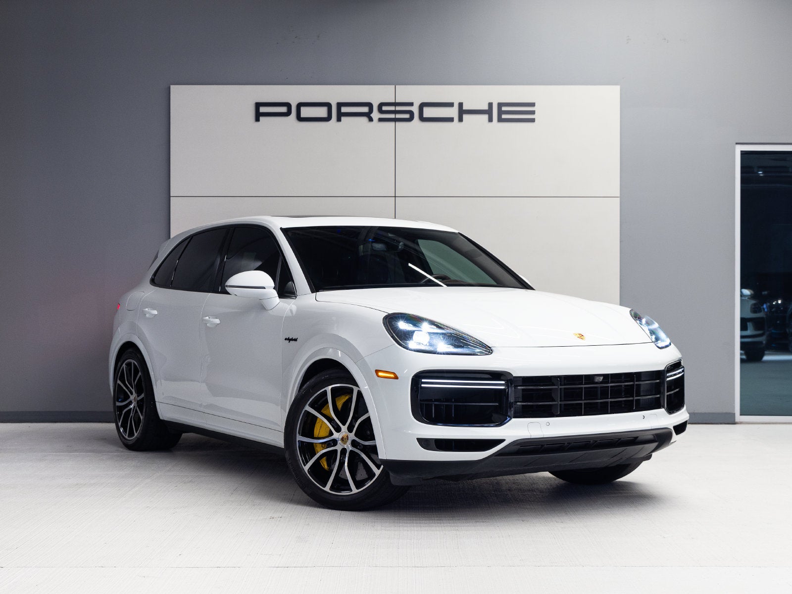 2020 Porsche Cayenne Cayenne Turbo S E-Hybrid