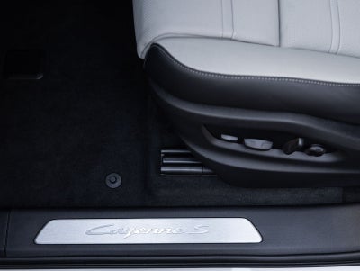 2026 Porsche Cayenne S