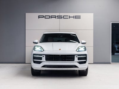 2025 Porsche Cayenne S