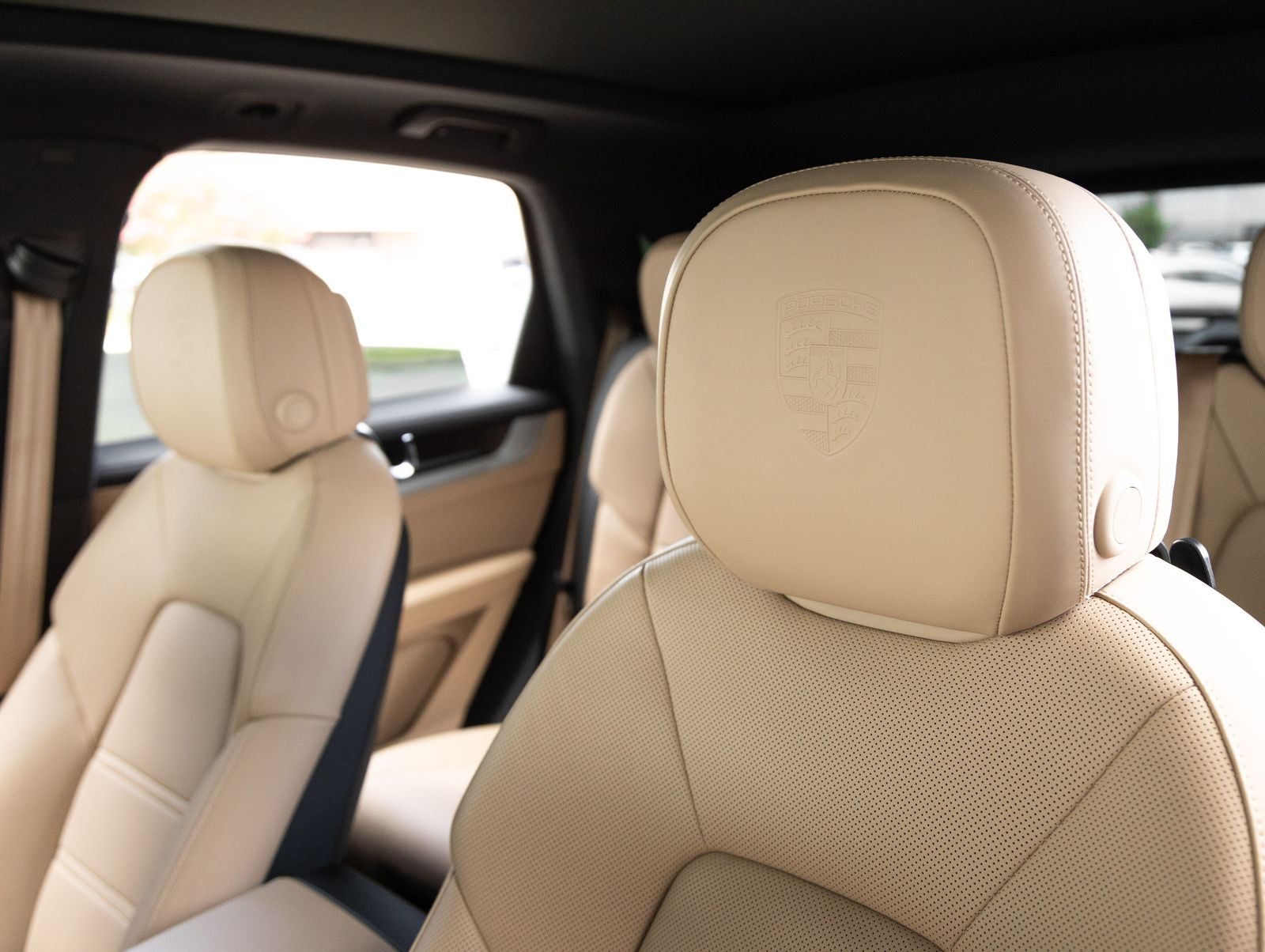 2025 Porsche Cayenne S