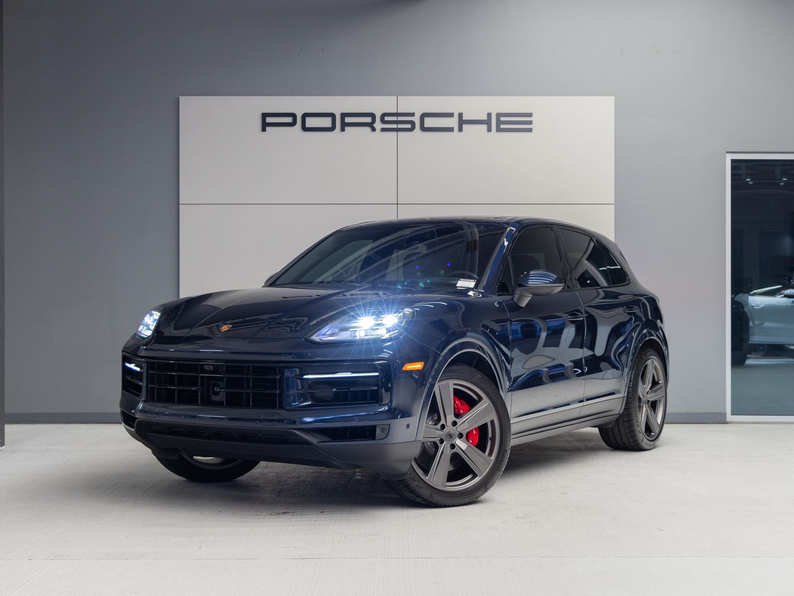 2024 Porsche Cayenne Cayenne S (MY24)