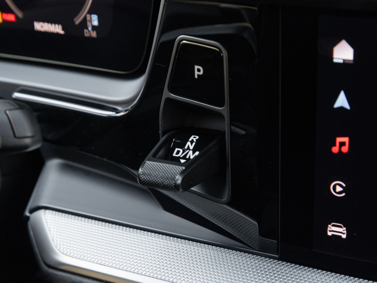 2024 Porsche Cayenne Cayenne S (MY24)