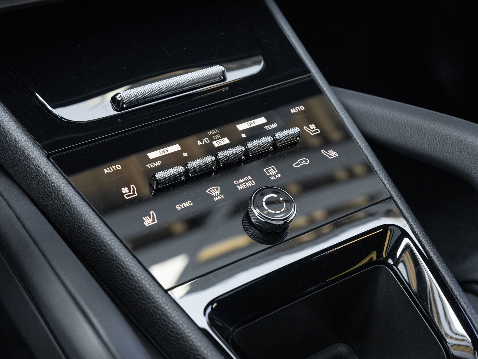 2024 Porsche Cayenne Cayenne S (MY24)