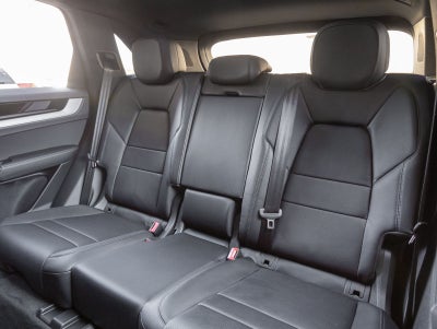 2024 Porsche Cayenne Cayenne S (MY24)