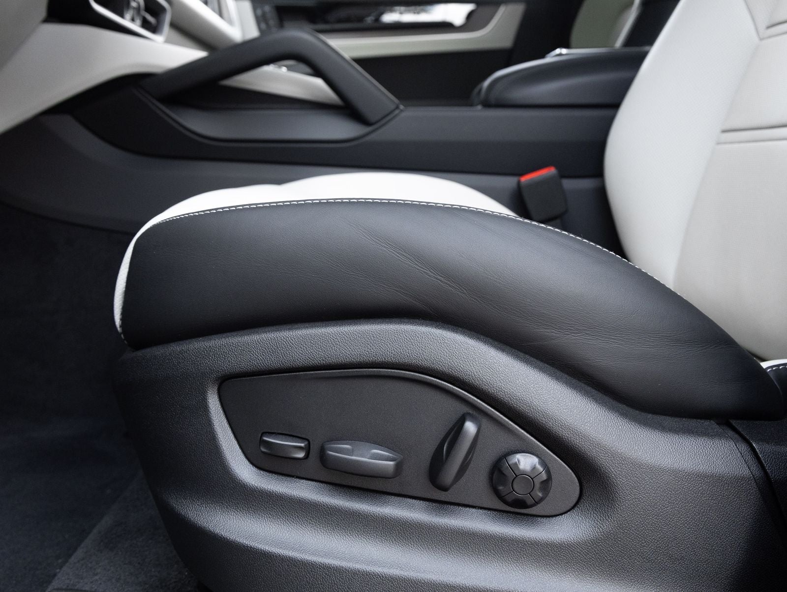 2026 Porsche Cayenne Cayenne S
