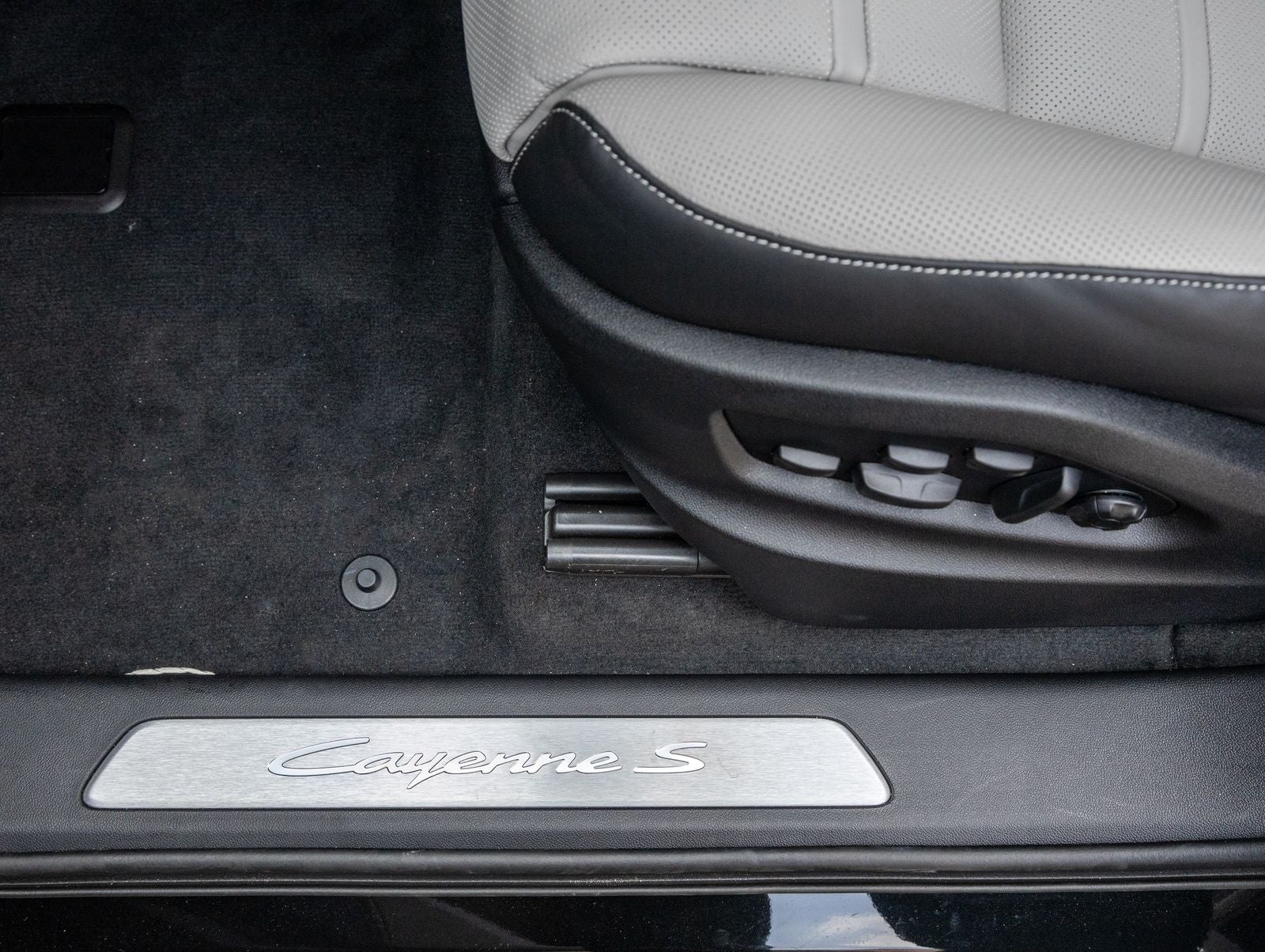 2026 Porsche Cayenne S