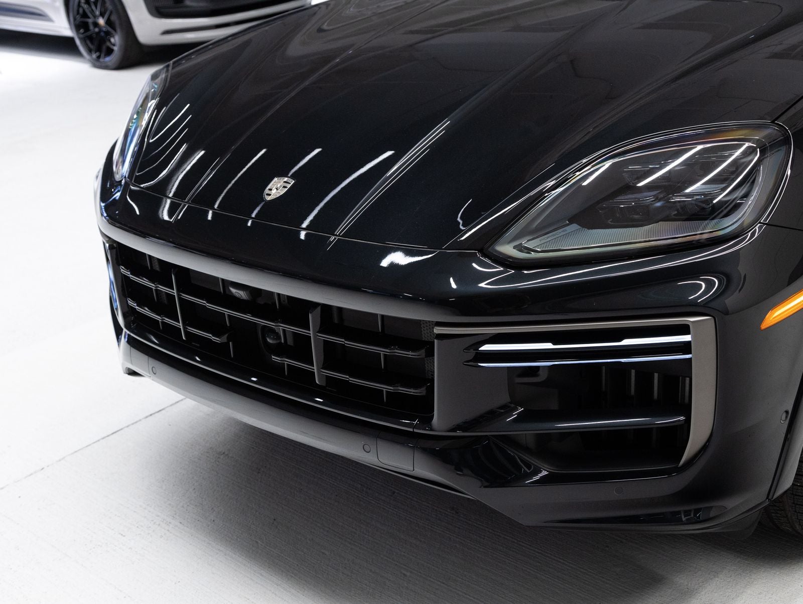 2025 Porsche Cayenne Turbo E-Hybrid