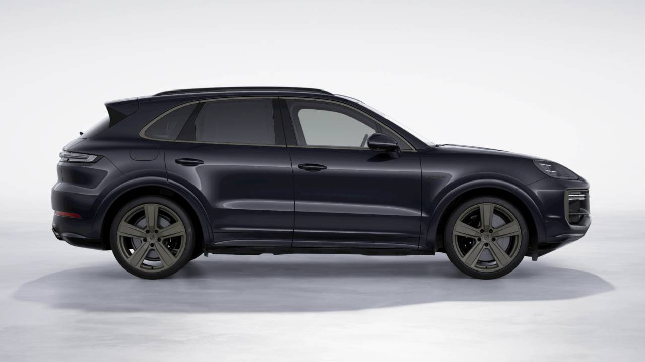 2025 Porsche Cayenne Turbo E-Hybrid