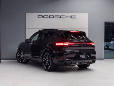 2025 Porsche Cayenne Turbo E-Hybrid