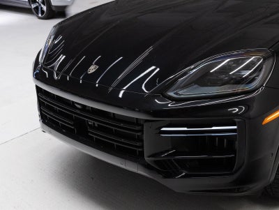 2025 Porsche Cayenne Turbo E-Hybrid