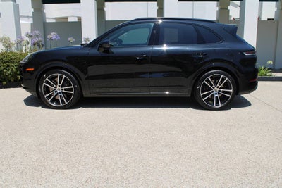 2025 Porsche Cayenne Turbo E-Hybrid