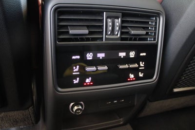 2025 Porsche Cayenne Turbo E-Hybrid