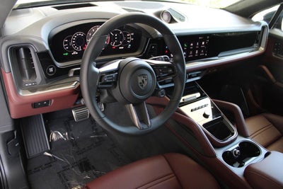 2025 Porsche Cayenne Turbo E-Hybrid