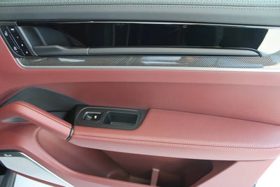 2025 Porsche Cayenne Turbo E-Hybrid