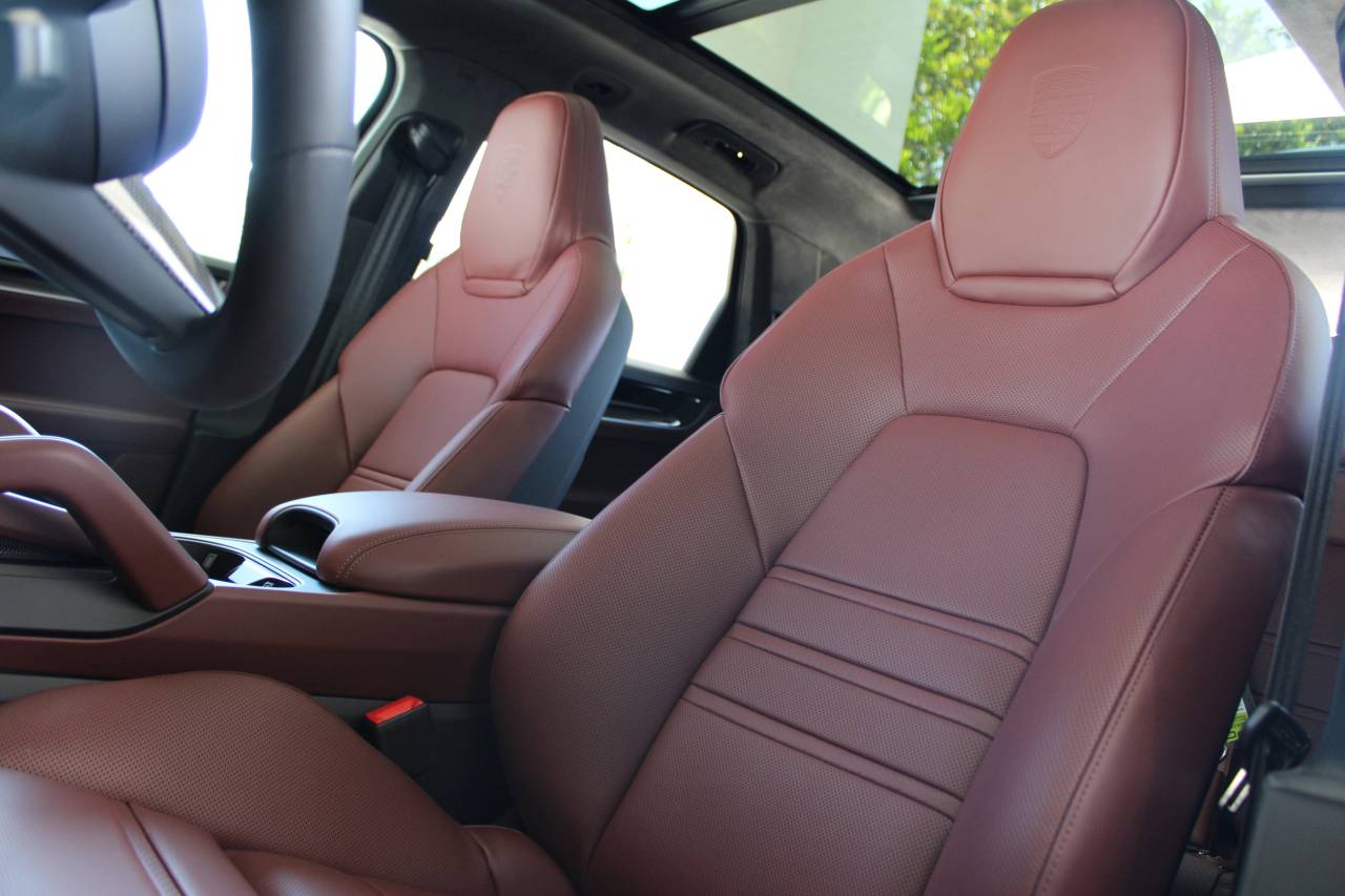 2025 Porsche Cayenne Turbo E-Hybrid