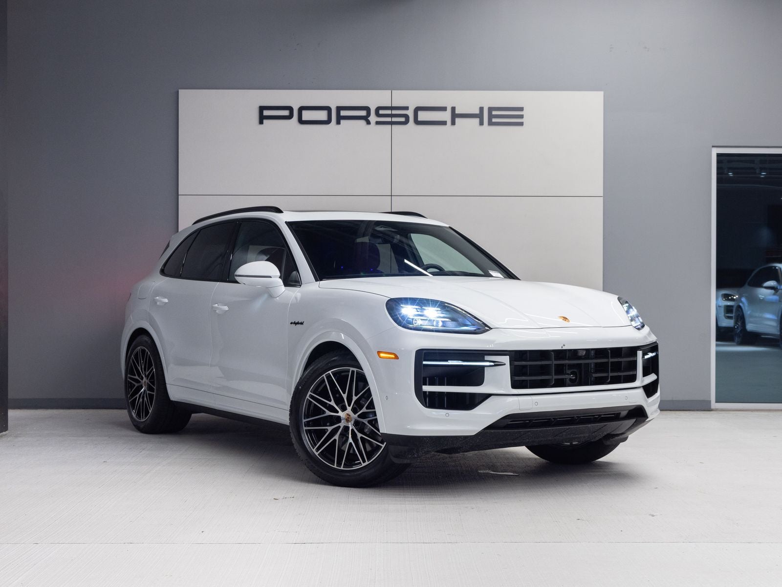 2026 Porsche Cayenne S E-Hybrid