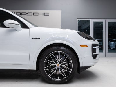 2026 Porsche Cayenne S E-Hybrid