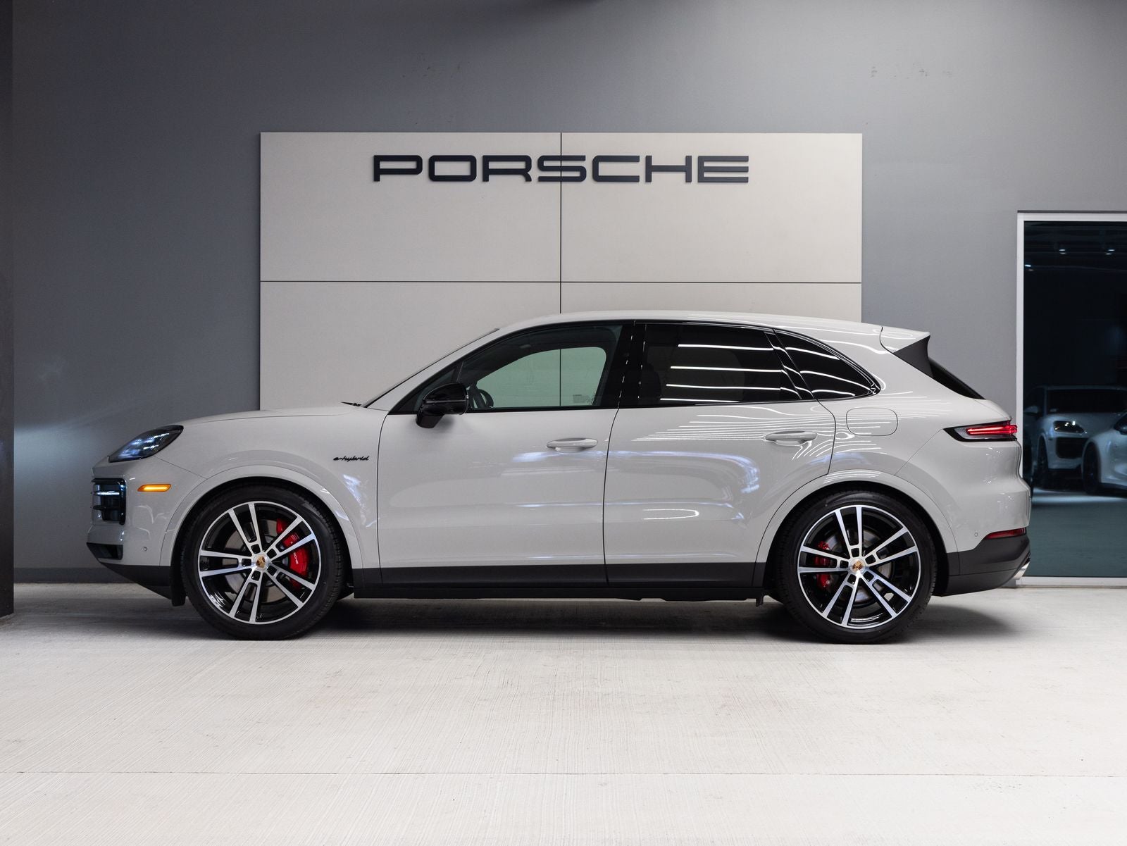 2026 Porsche Cayenne Cayenne S E-Hybrid