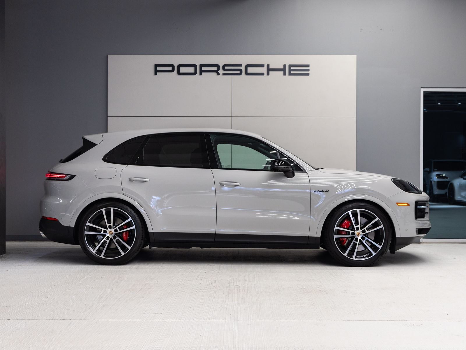 2026 Porsche Cayenne Cayenne S E-Hybrid