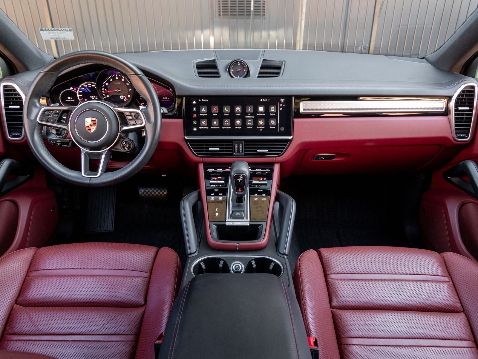 2023 Porsche Cayenne Coupe Platinum Edition