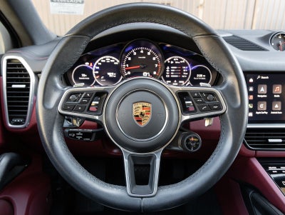 2023 Porsche Cayenne Coupe Platinum Edition