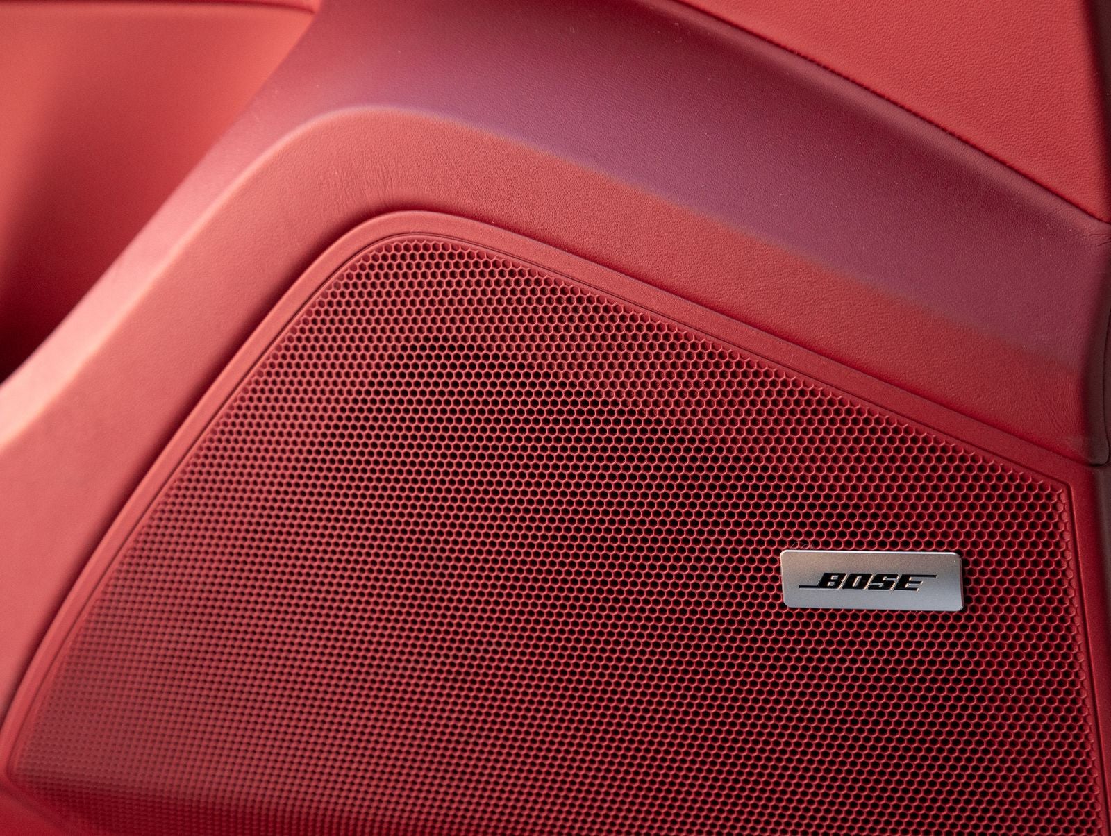 2023 Porsche Cayenne Coupe Platinum Edition