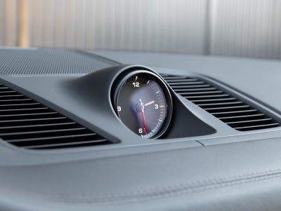 2023 Porsche Cayenne Coupe Platinum Edition