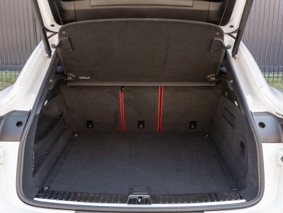 2023 Porsche Cayenne Coupe Platinum Edition