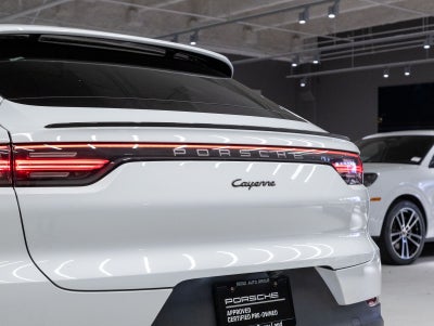 2023 Porsche Cayenne Coupe Platinum Edition