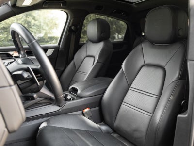 2024 Porsche Cayenne Cayenne Coupe
