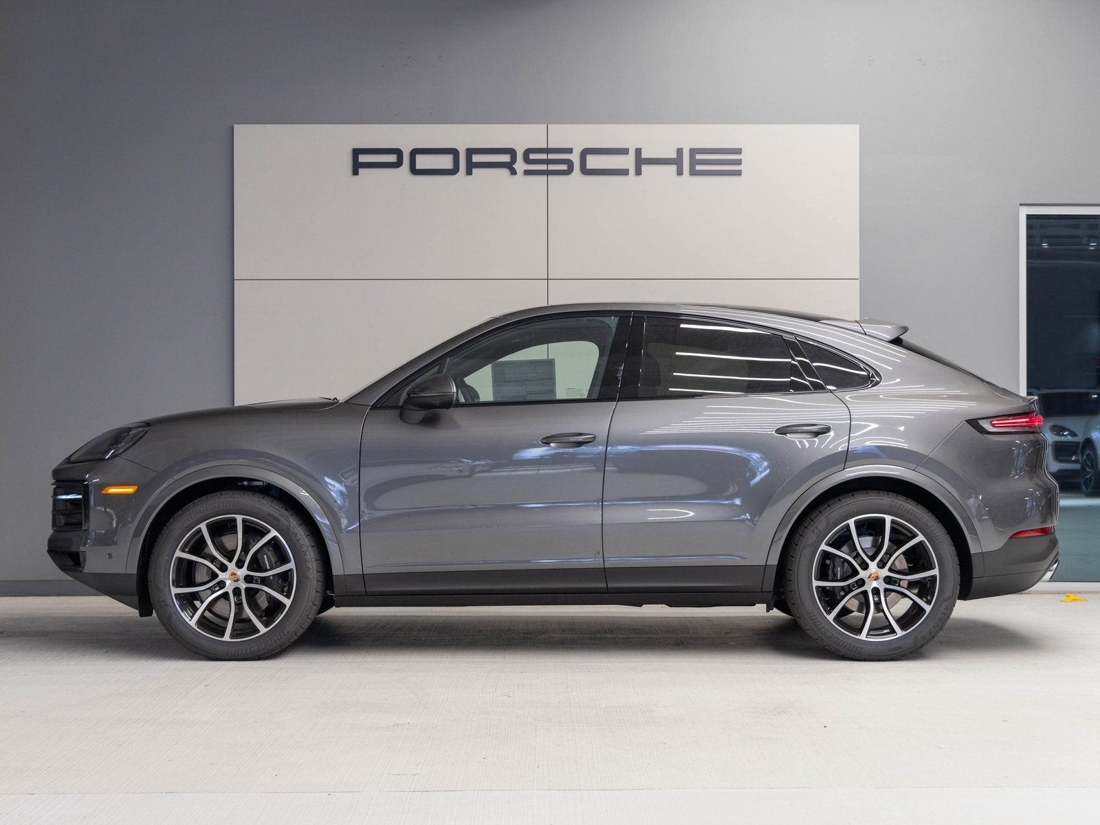 2025 Porsche Cayenne Cayenne Coupe