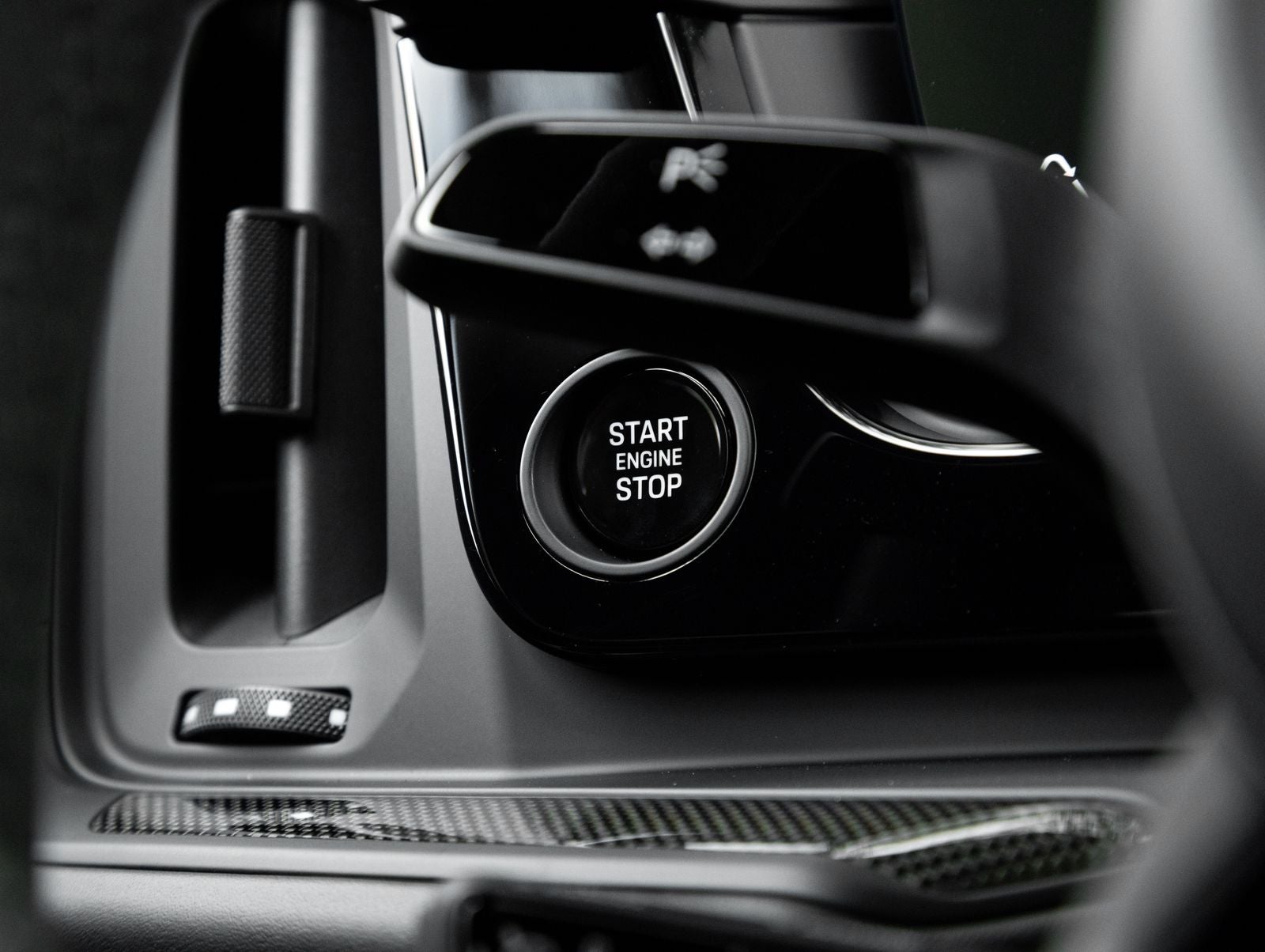 2026 Porsche Cayenne Coupe