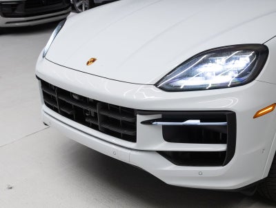 2026 Porsche Cayenne Coupe