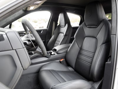 2026 Porsche Cayenne Coupe