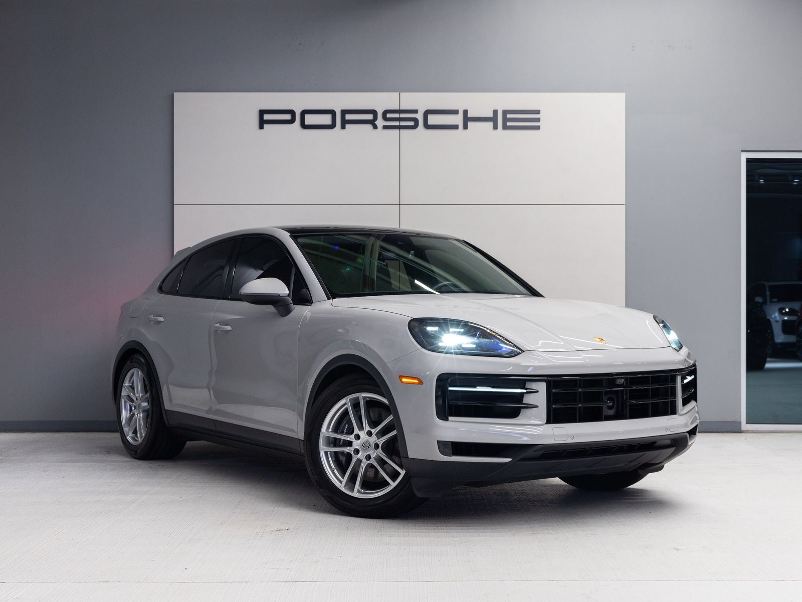 2024 Porsche Cayenne Cayenne Coupe